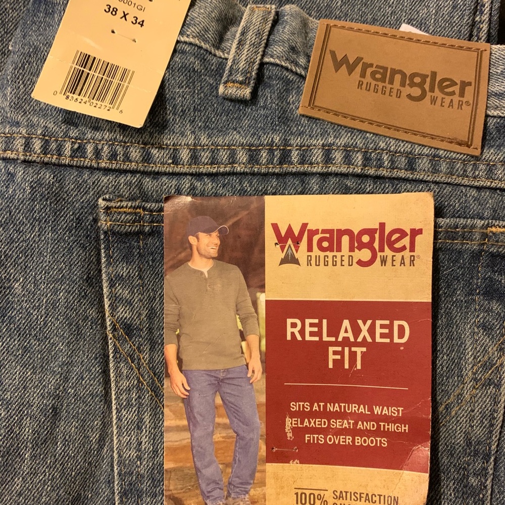NWT 38 x 34 Men’s Wrangler Jeans